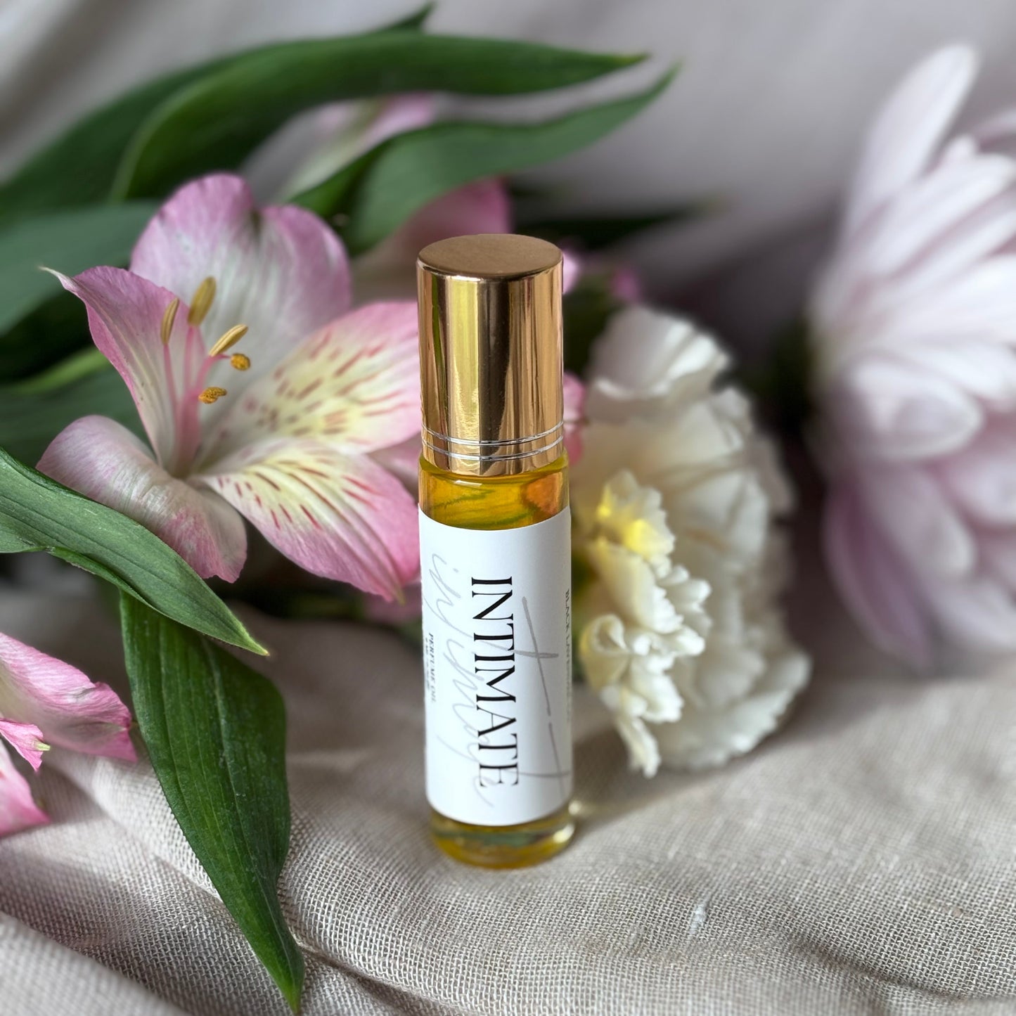 Intimate perfume roller