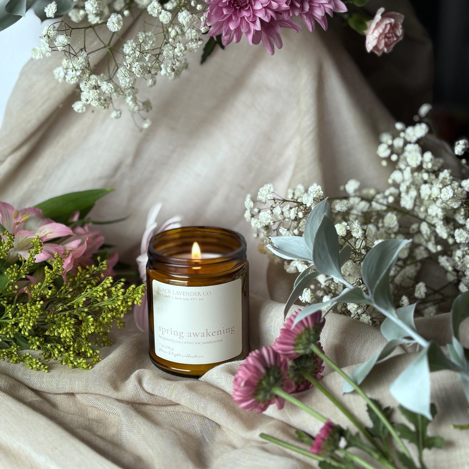 yuzu, sandalwood candle